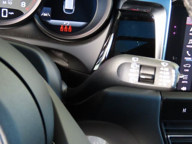2025 Porsche Macan  Oshkosh WI