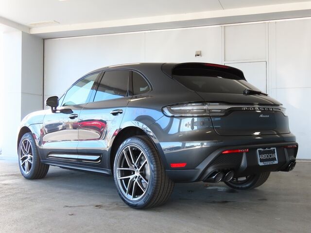 2025 Porsche Macan  Oshkosh WI