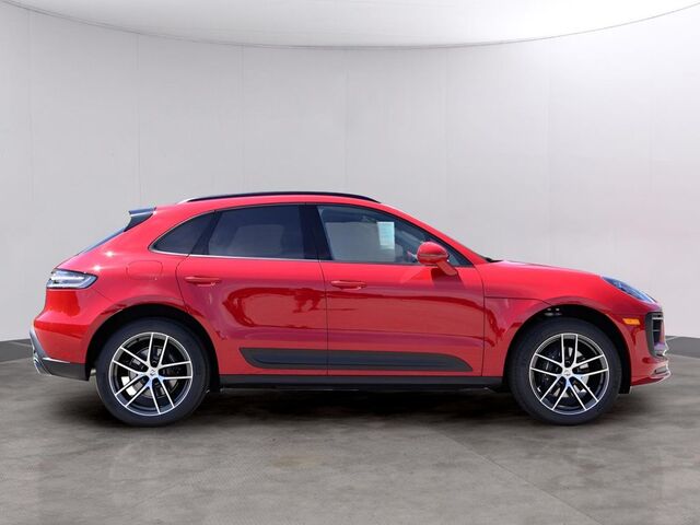 2025 Porsche Macan  Oshkosh WI
