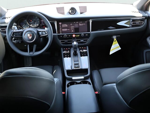 2025 Porsche Macan  Oshkosh WI