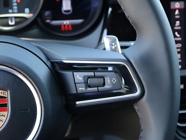 2025 Porsche Macan  Oshkosh WI