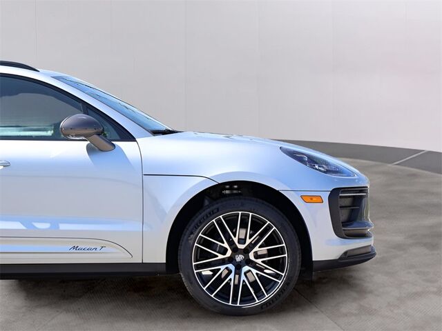 2025 Porsche Macan Oshkosh WI 2025 Porsche Macan Oshkosh WI