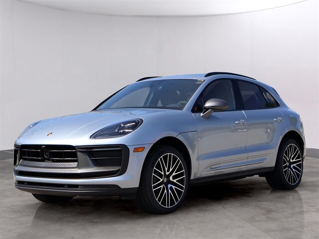 2025 Porsche Macan Oshkosh WI 2025 Porsche Macan Oshkosh WI