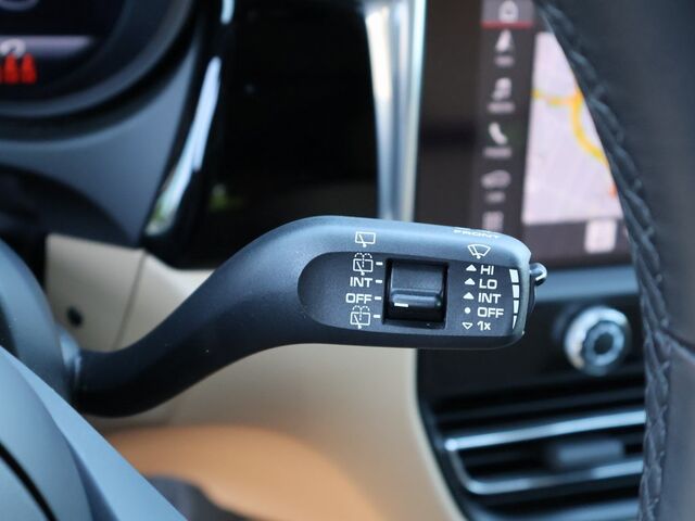 2025 Porsche Macan  Oshkosh WI