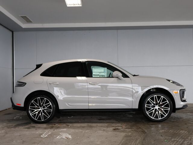 2025 Porsche Macan  Oshkosh WI