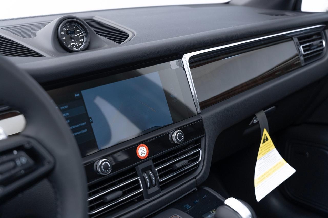 2025 Porsche Macan Pompano Beach FL