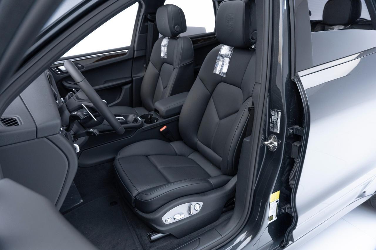 2025 Porsche Macan Pompano Beach FL