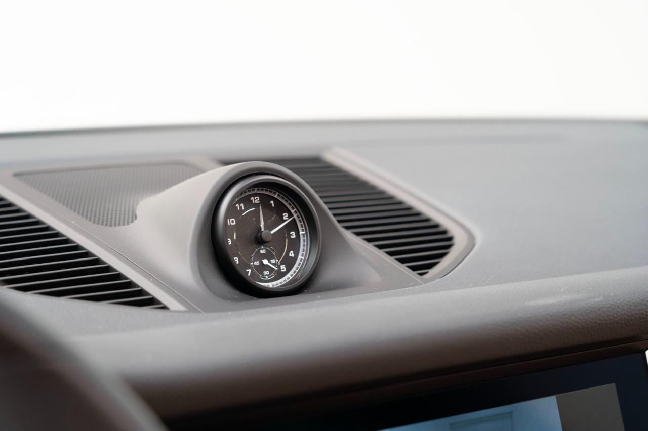 2025 Porsche Macan Pompano Beach FL