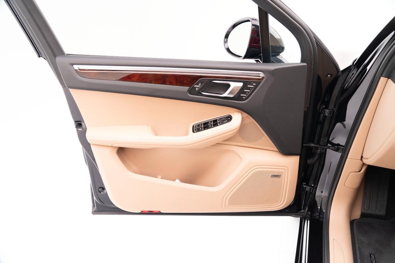 2025 Porsche Macan Pompano Beach FL