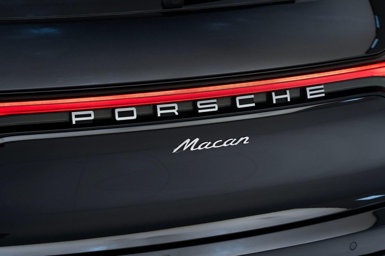 2025 Porsche Macan Pompano Beach FL