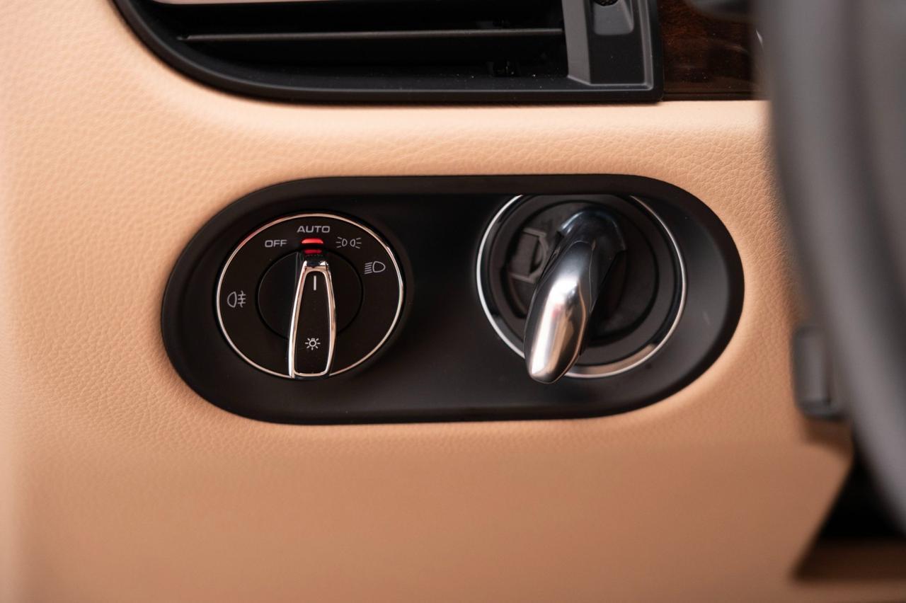 2025 Porsche Macan Pompano Beach FL