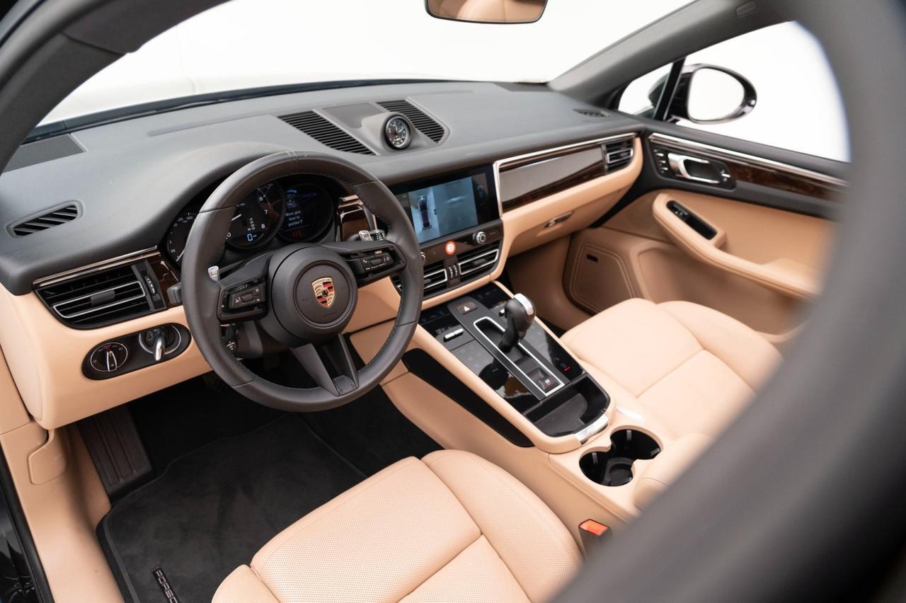 2025 Porsche Macan Pompano Beach FL