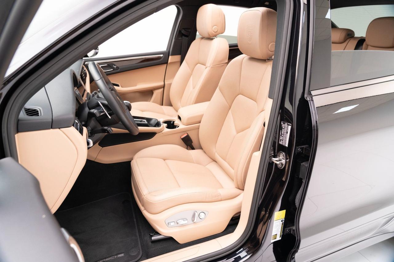 2025 Porsche Macan Pompano Beach FL