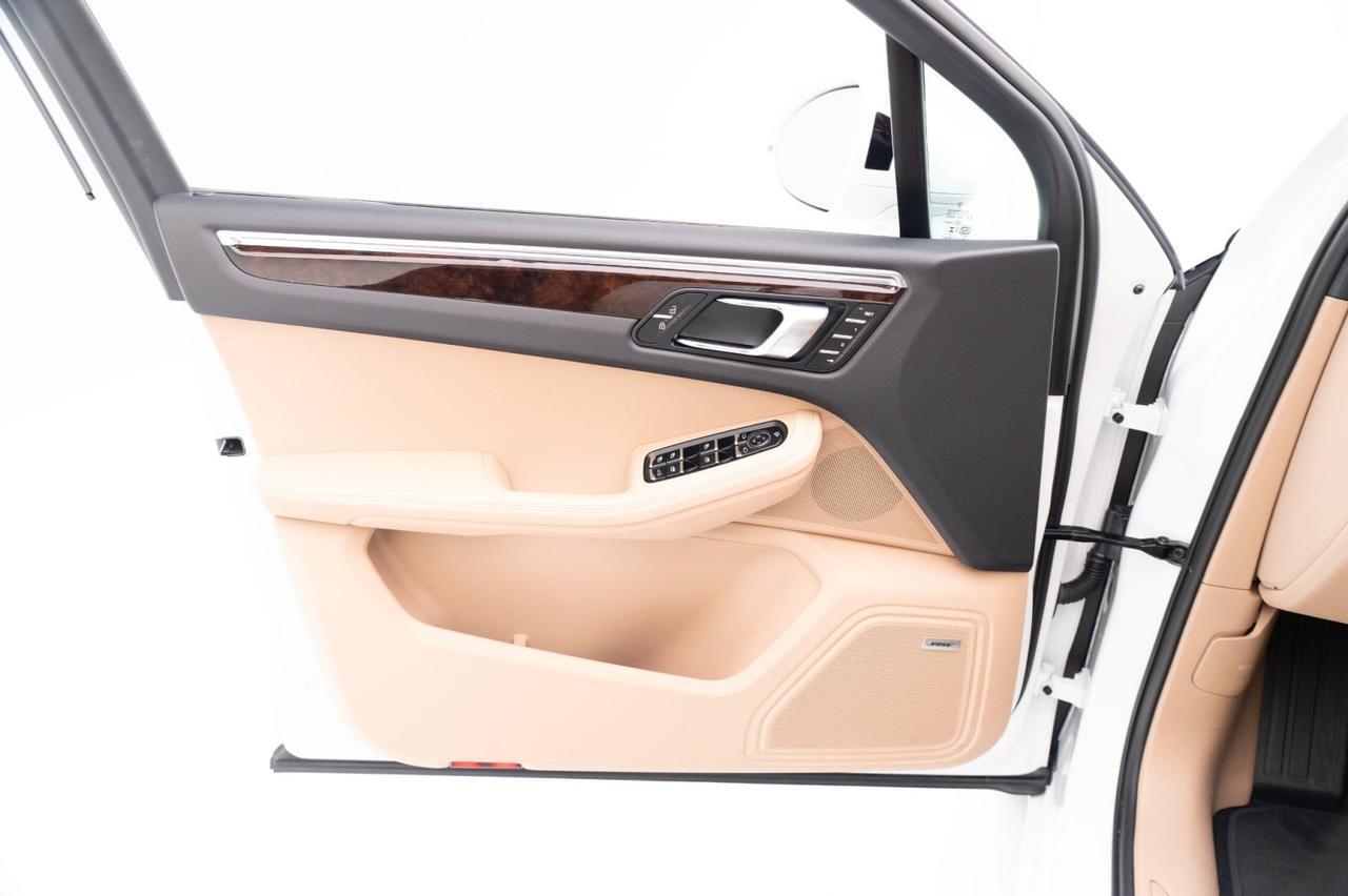 2025 Porsche Macan Pompano Beach FL