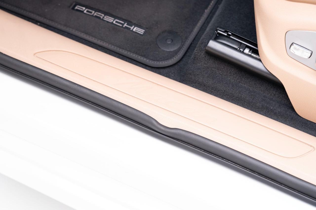 2025 Porsche Macan Pompano Beach FL