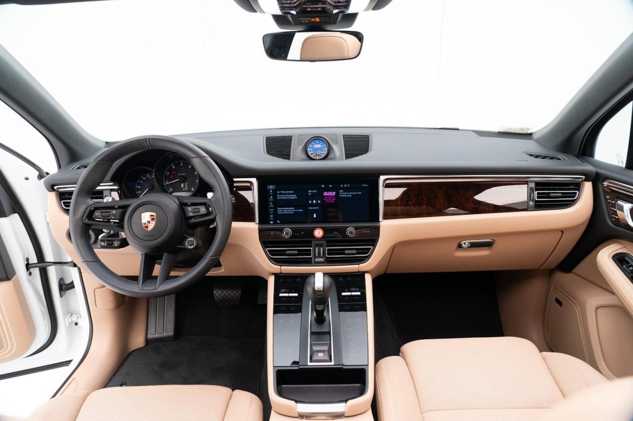 2025 Porsche Macan Pompano Beach FL