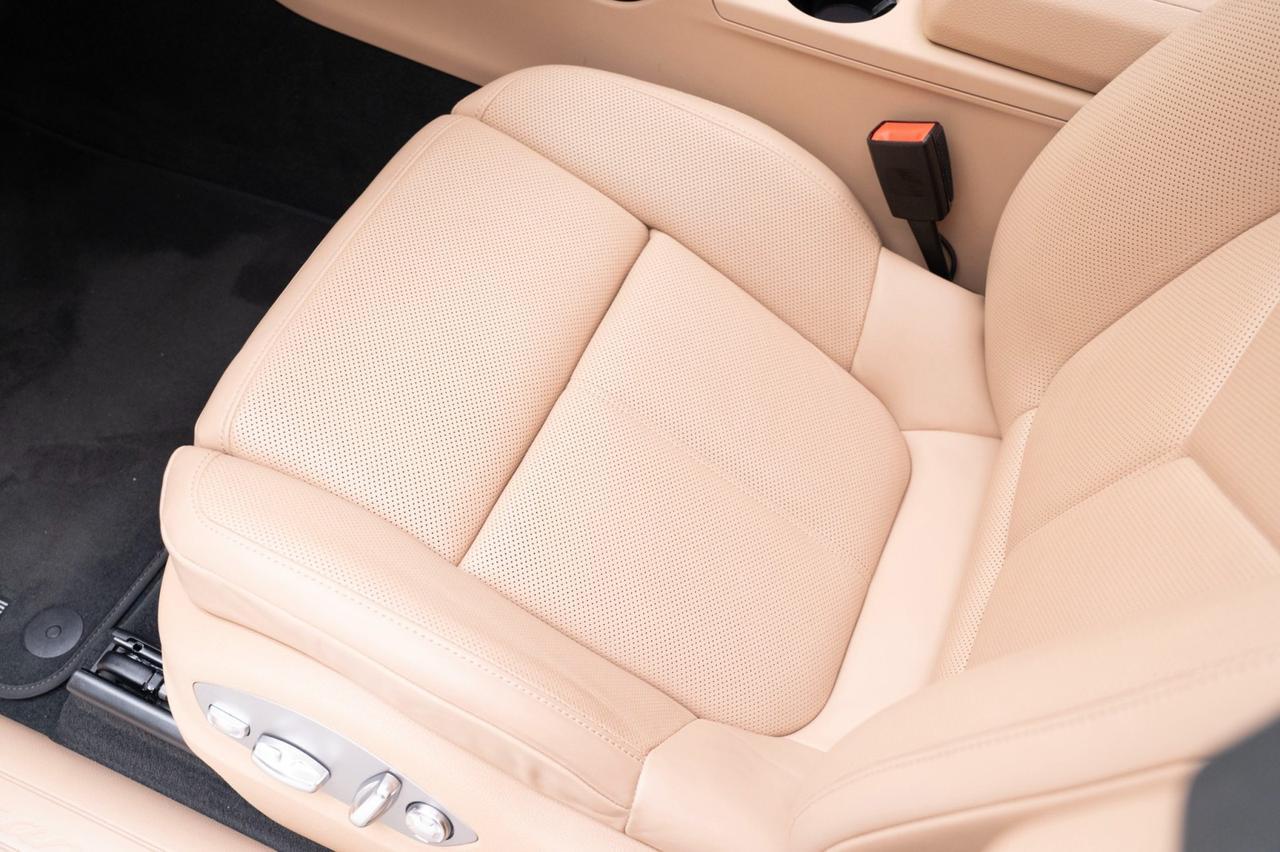 2025 Porsche Macan Pompano Beach FL