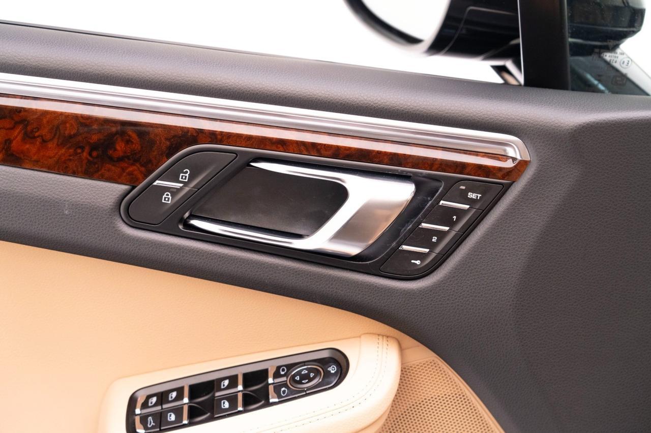 2025 Porsche Macan Pompano Beach FL