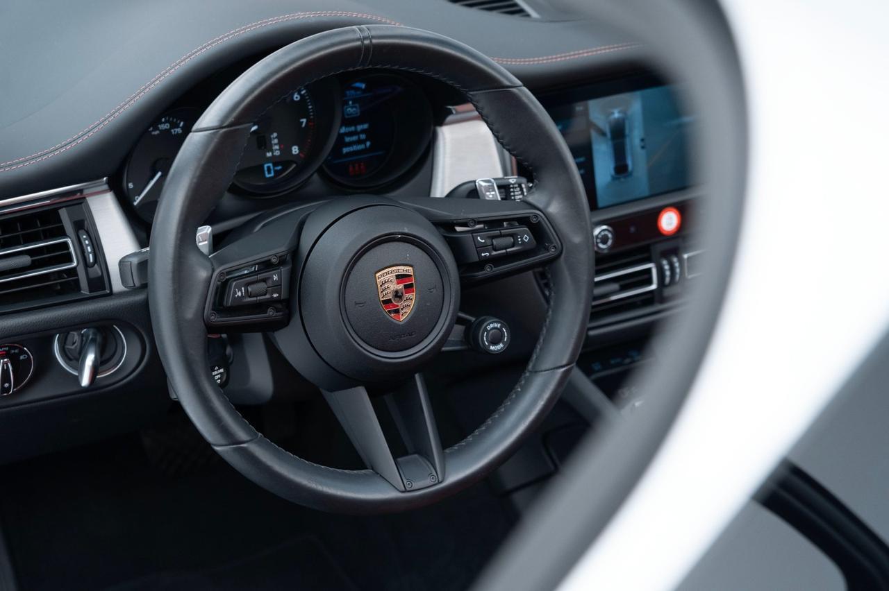 2025 Porsche Macan Pompano Beach FL