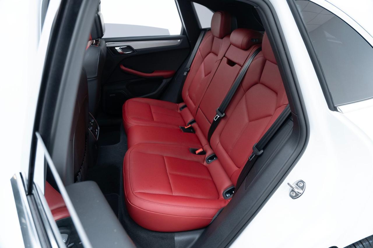 2025 Porsche Macan Pompano Beach FL