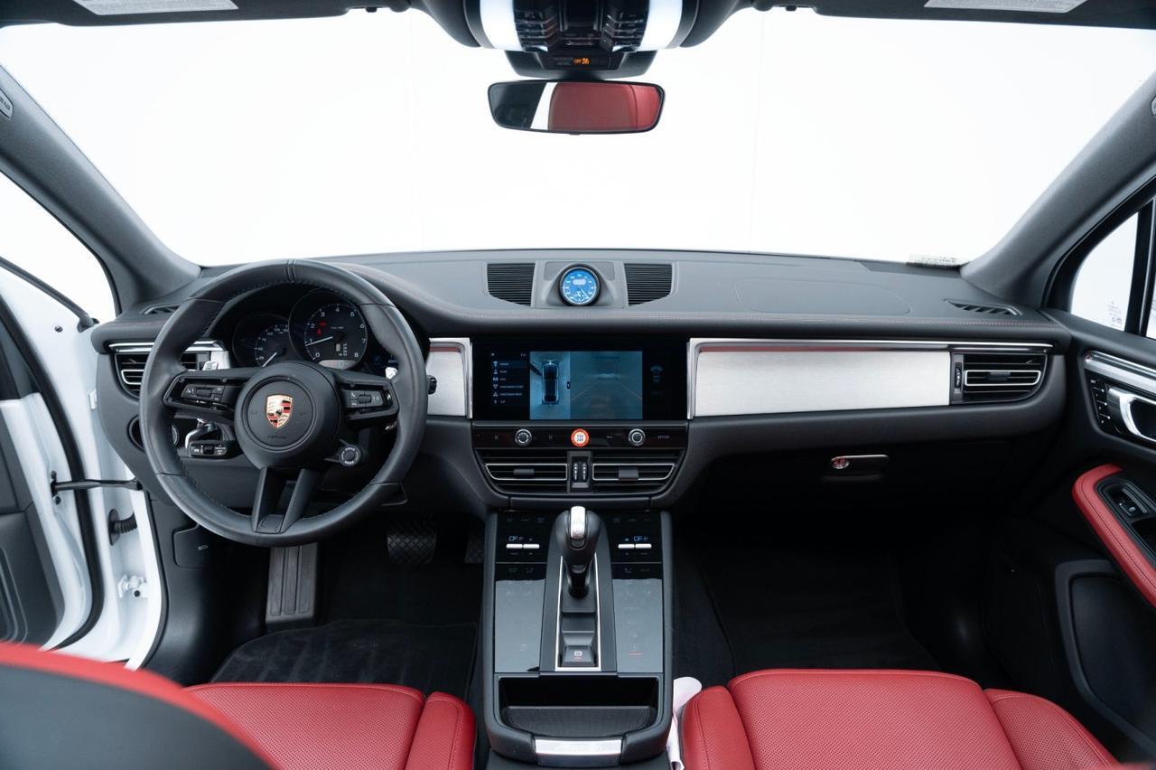 2025 Porsche Macan Pompano Beach FL