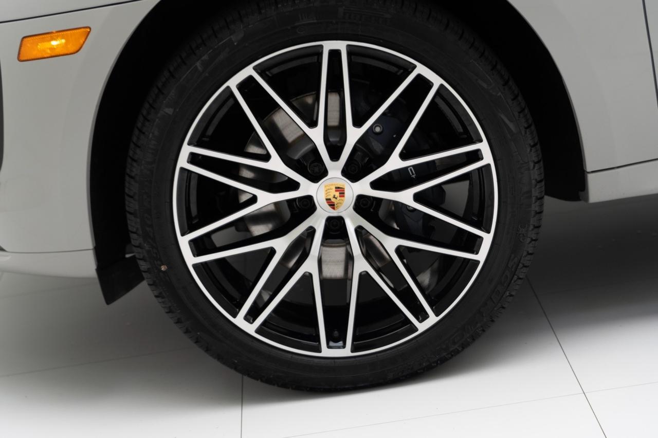 2025 Porsche Macan Pompano Beach FL