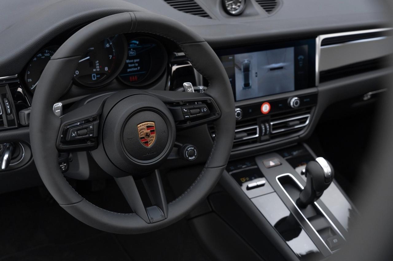 2025 Porsche Macan Pompano Beach FL