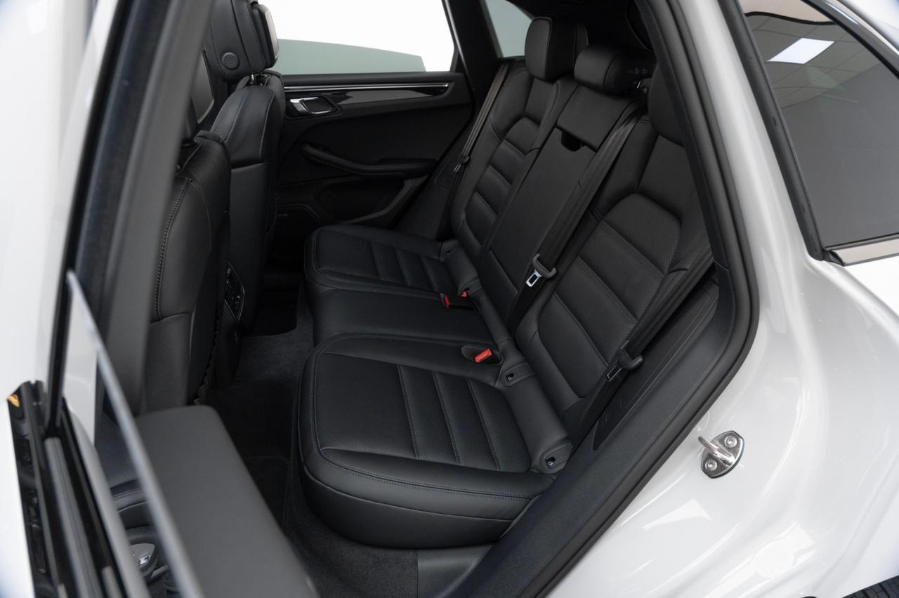 2025 Porsche Macan Pompano Beach FL