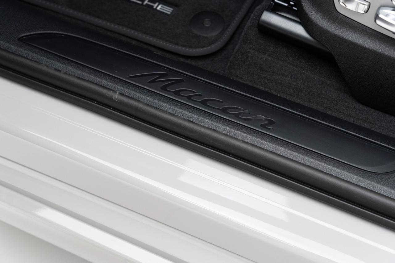 2025 Porsche Macan Pompano Beach FL