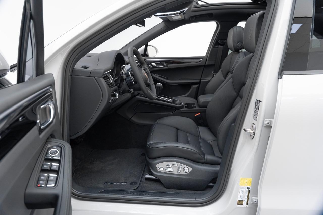 2025 Porsche Macan Pompano Beach FL