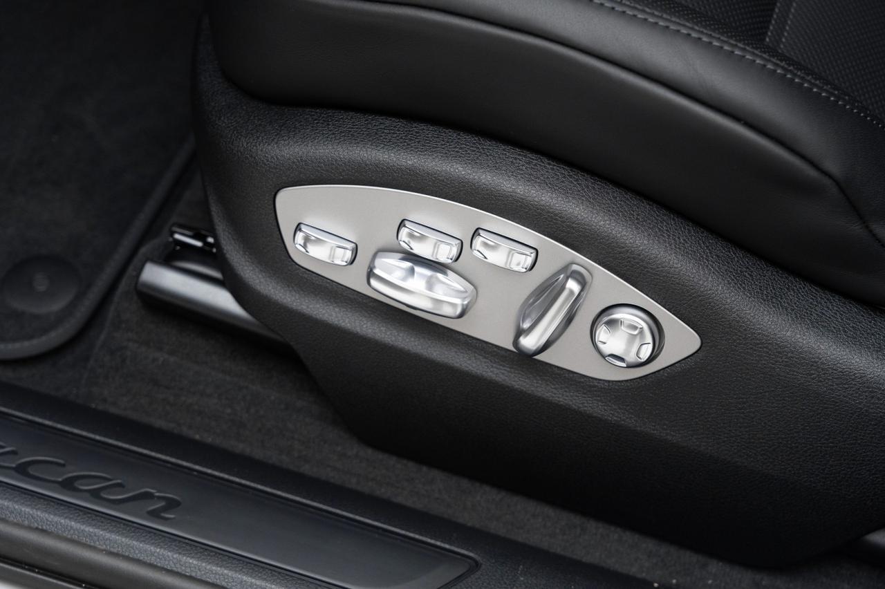 2025 Porsche Macan Pompano Beach FL