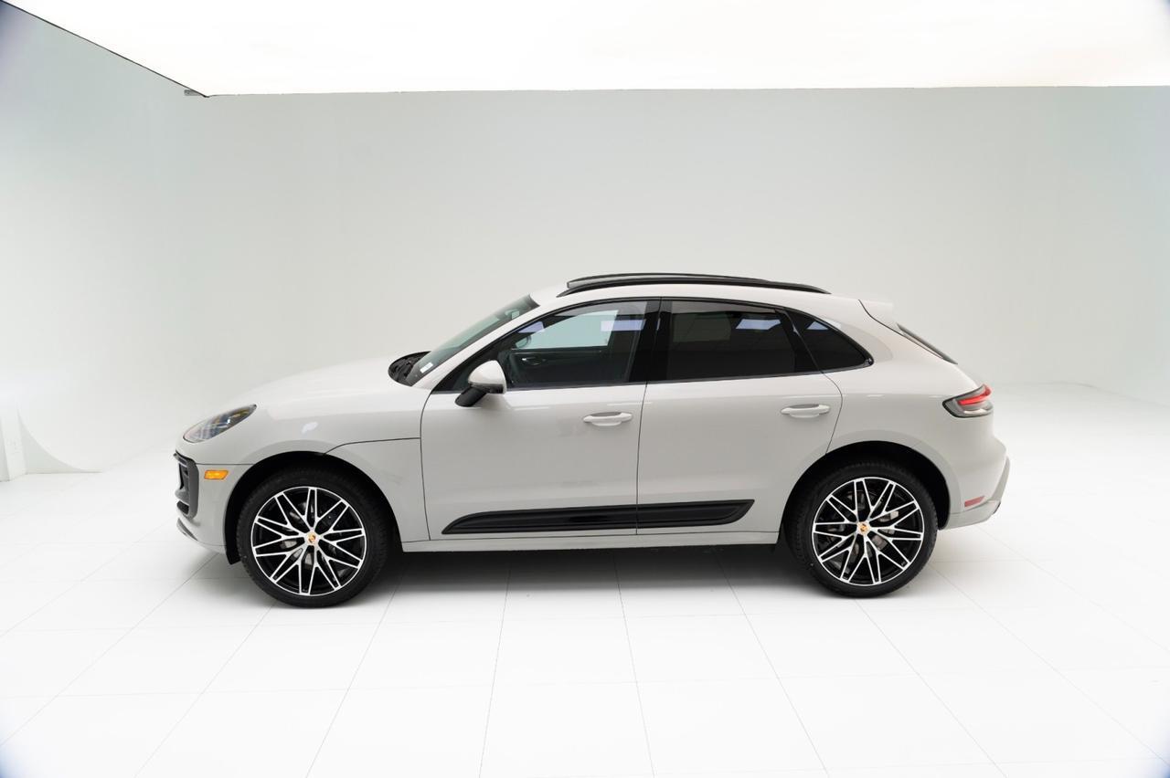 2025 Porsche Macan Pompano Beach FL