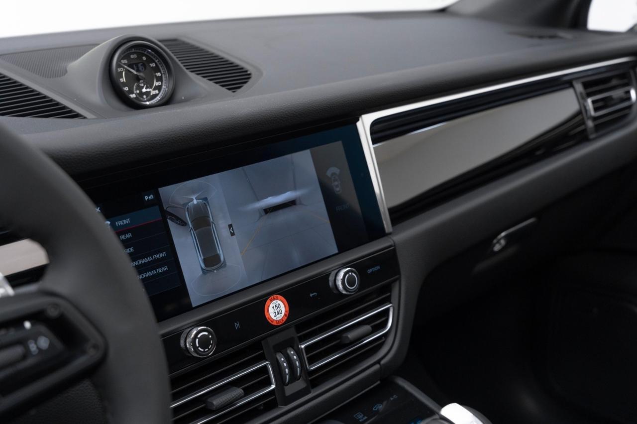 2025 Porsche Macan Pompano Beach FL