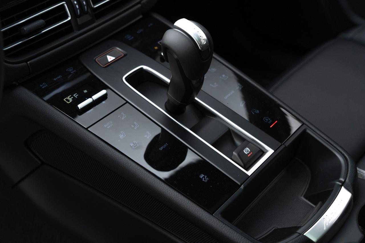 2025 Porsche Macan Pompano Beach FL