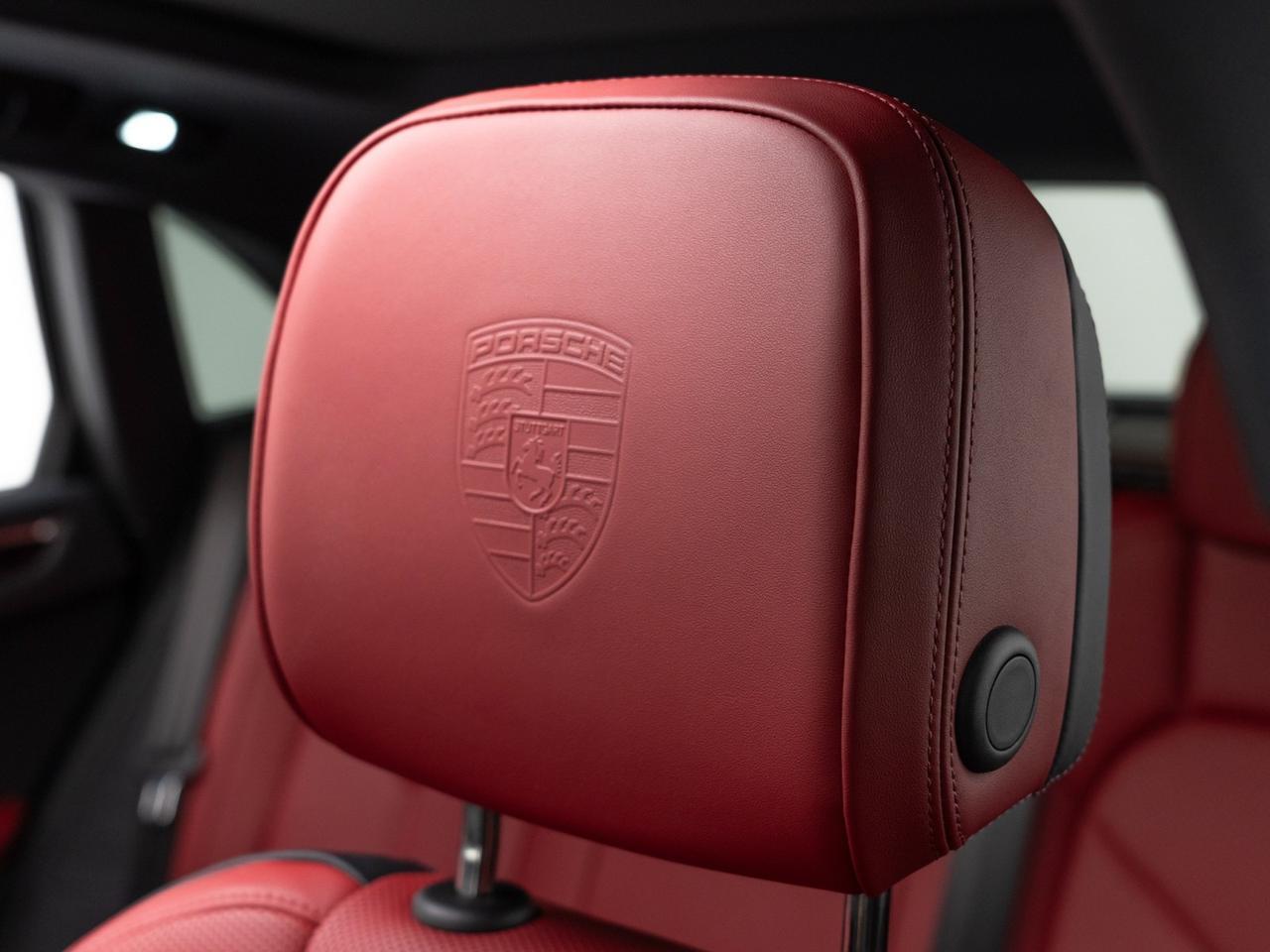 2025 Porsche Macan Pompano Beach FL