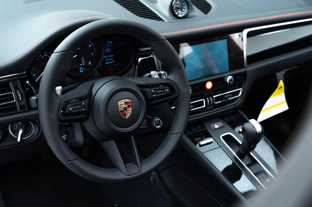 2025 Porsche Macan Pompano Beach FL