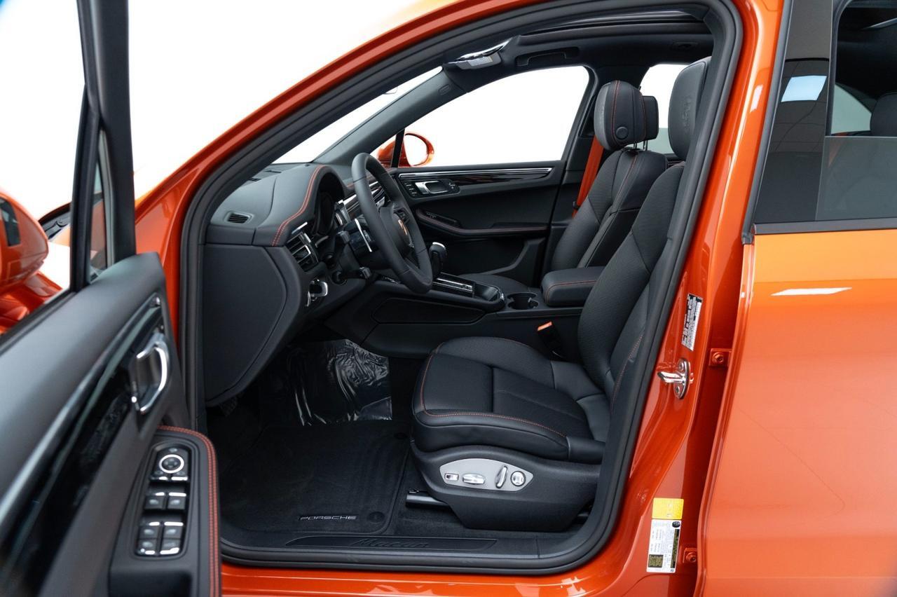 2025 Porsche Macan Pompano Beach FL