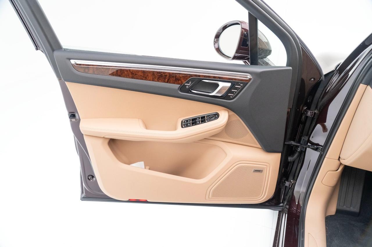 2025 Porsche Macan Pompano Beach FL