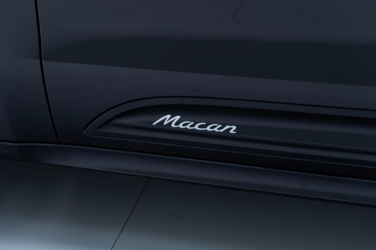 2025 Porsche Macan Pompano Beach FL