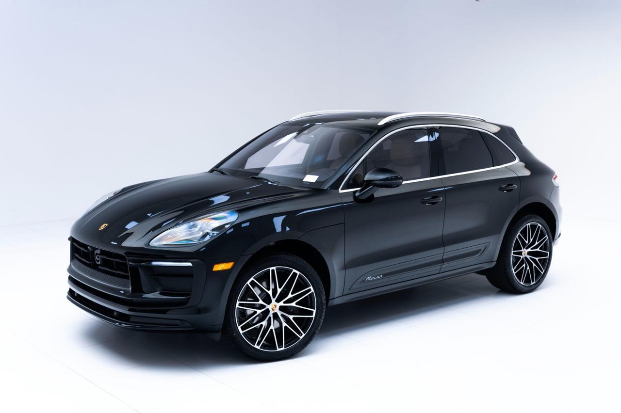 2025 Porsche Macan