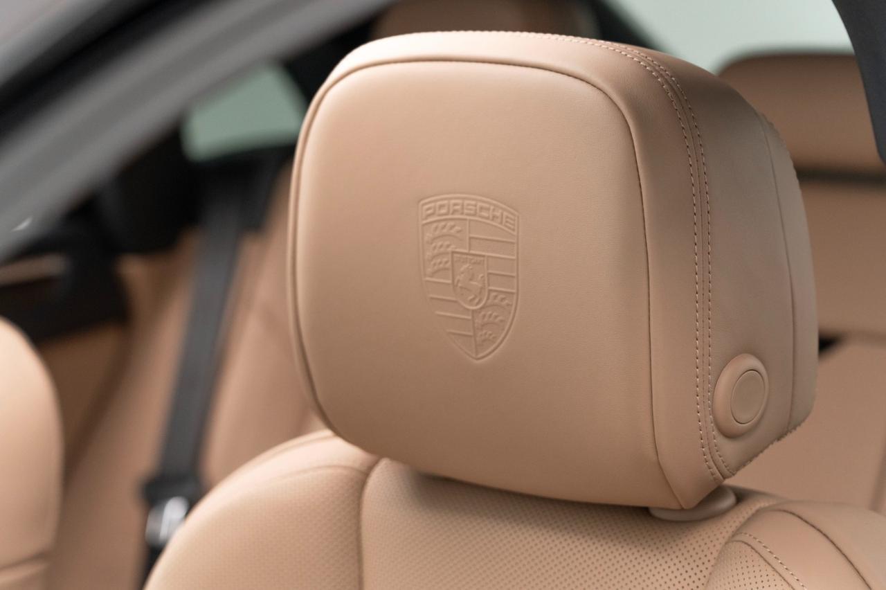 2025 Porsche Macan Pompano Beach FL