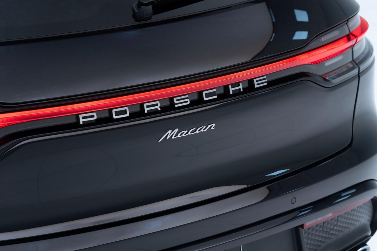 2025 Porsche Macan Pompano Beach FL