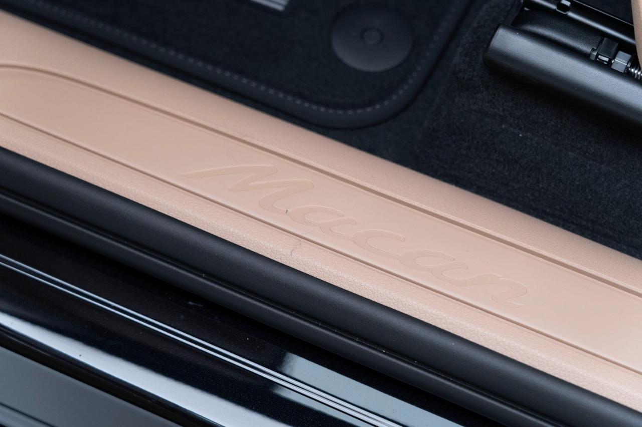 2025 Porsche Macan Pompano Beach FL