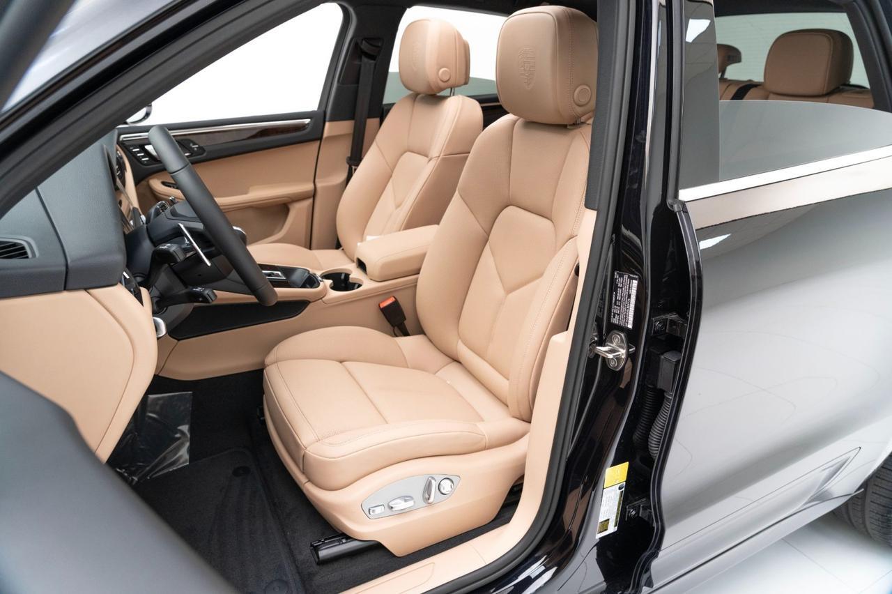 2025 Porsche Macan Pompano Beach FL