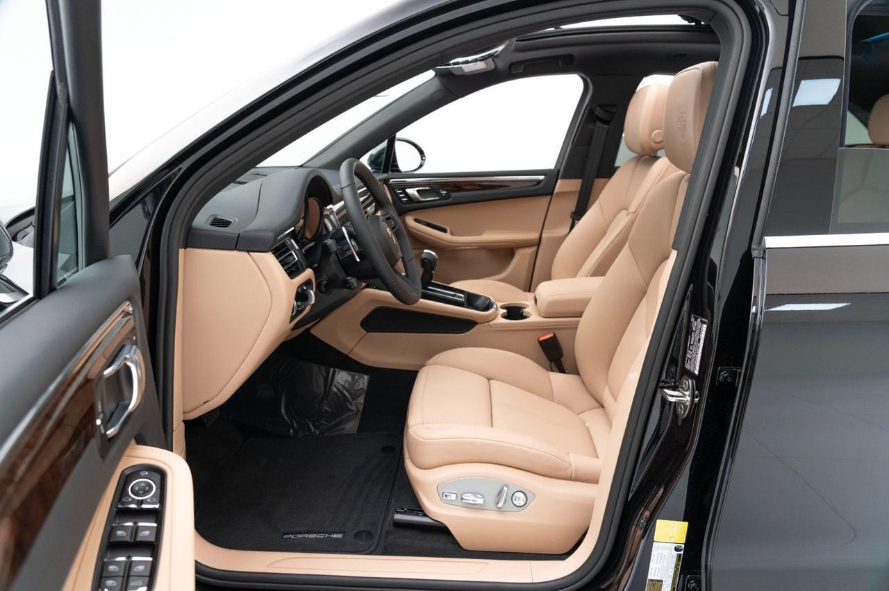 2025 Porsche Macan Pompano Beach FL