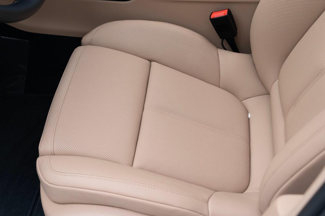 2025 Porsche Macan Pompano Beach FL