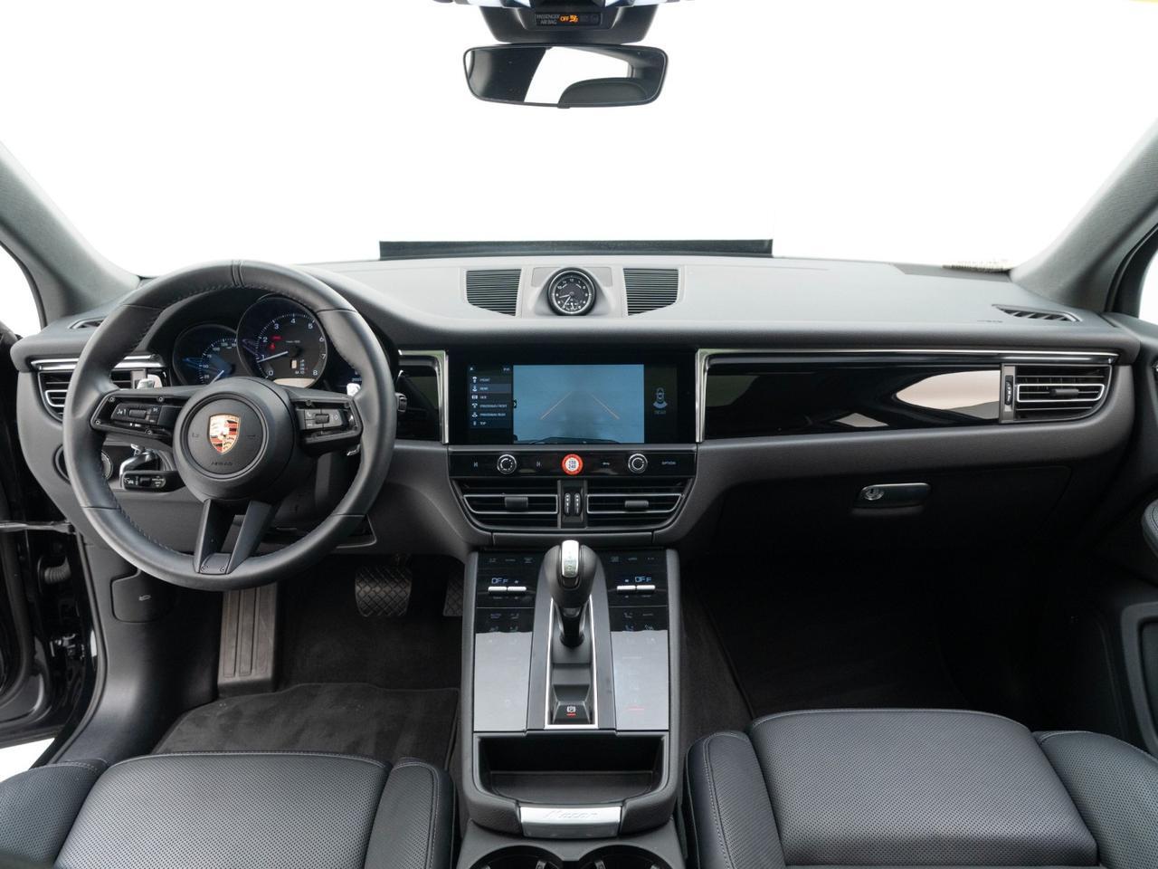 2025 Porsche Macan Pompano Beach FL