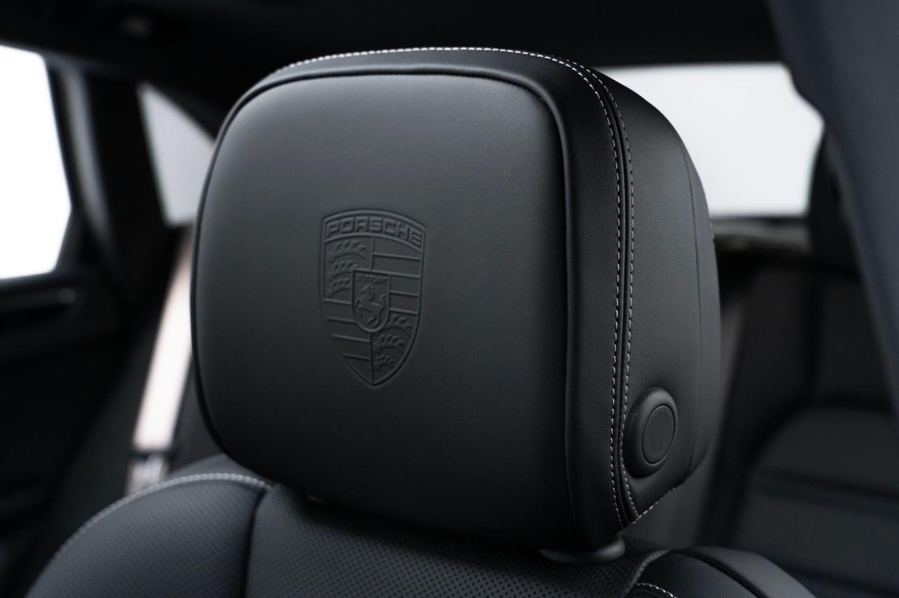 2025 Porsche Macan Pompano Beach FL