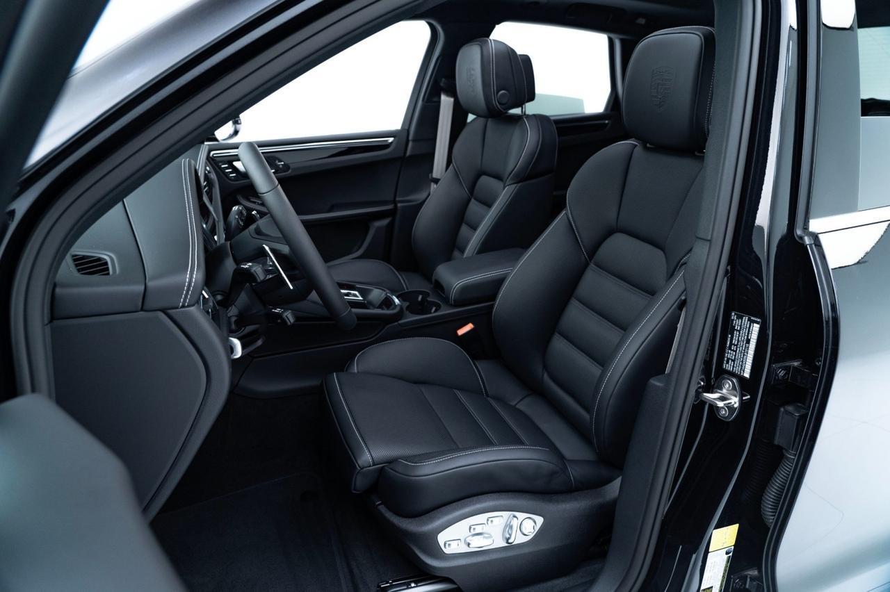 2025 Porsche Macan Pompano Beach FL