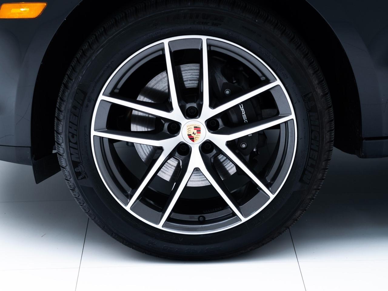 2025 Porsche Macan Pompano Beach FL